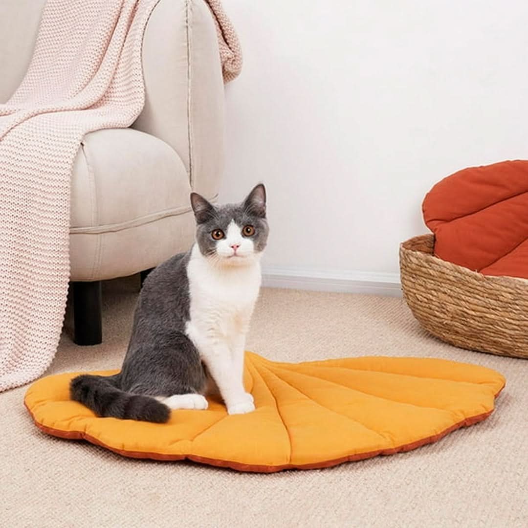 Cama Refrescante Verano para Mascotas con Forma de Hoja